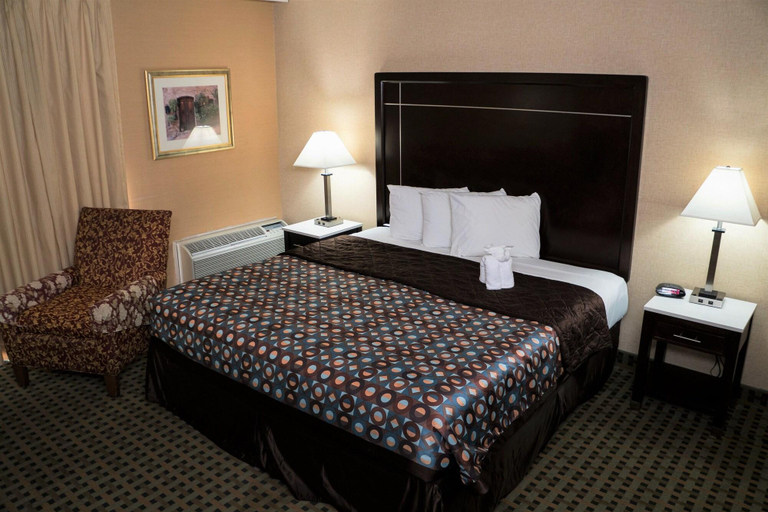 Bedroom 3, California Inn, San Bernardino