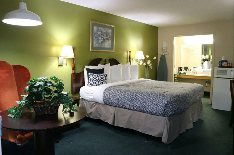 Bedroom 3, Americas Best Value Inn Rome, Floyd