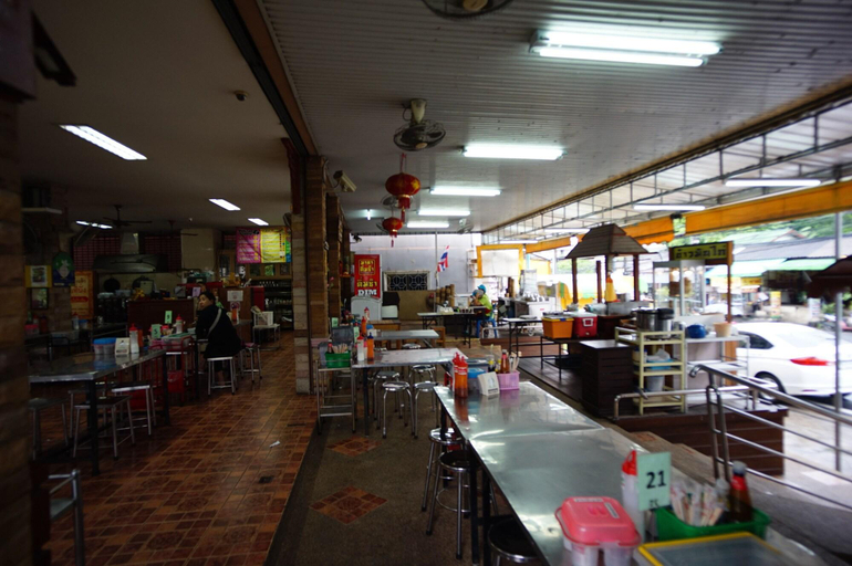 Food & Drinks, Mala Apartment, Pulau Phuket
