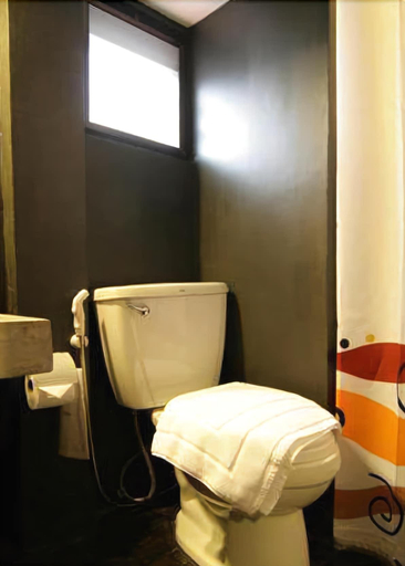 Bathroom 4, Panna Heritage Boutique Hotel (De Rachamanka Hotel), Muang Chiang Mai