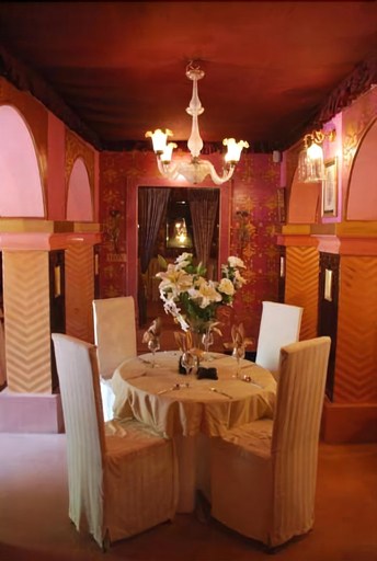 Food & Drinks 5, Hotel Bhairon Vilas, Bikaner