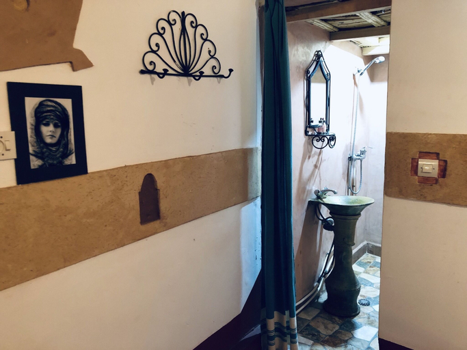 Bathroom, Tafsut dades guesthouse stay with locals, Ouarzazate
