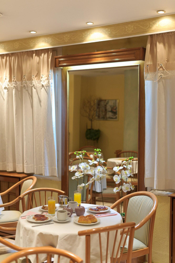 Others 5, Anesis Hotel, West Greece