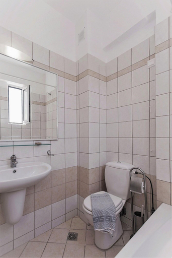 Bathroom 4, Aristea, Crete