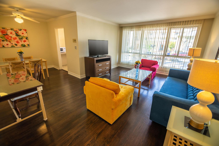 Public Area, Cal Mar Hotel Suites, Los Angeles