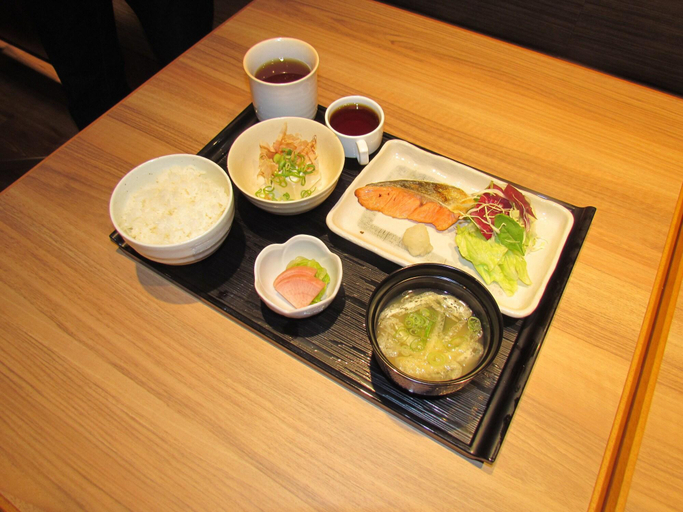 Food & Drinks, Via inn Hiroshima, Hiroshima