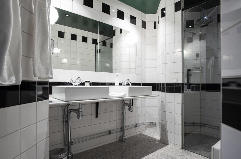Bathroom 4, The Vault Hotel, WorldHotels Crafted, Helsingborg