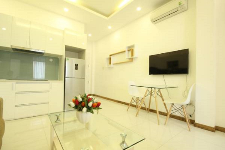 Unknown 4, Smiley  7- B2 One bedroom apt with large kitchen, Quận 1
