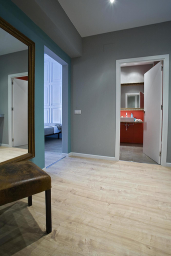 Public Area 3, Violeta Boutique, Barcelona