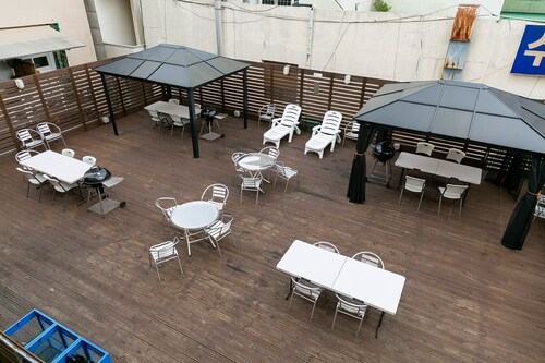 Discovery Busan Guesthouse, Suyeong