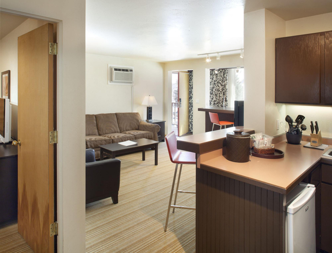 Bedroom 3, Hotel Aspen, Pitkin