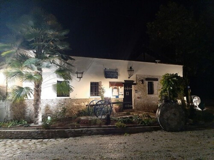 Exterior & Views 2, Moulin de Moulignon B&B, Seine-et-Marne