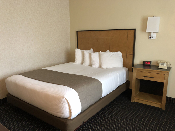 Bedroom 2, Steamboat Hotel, Routt