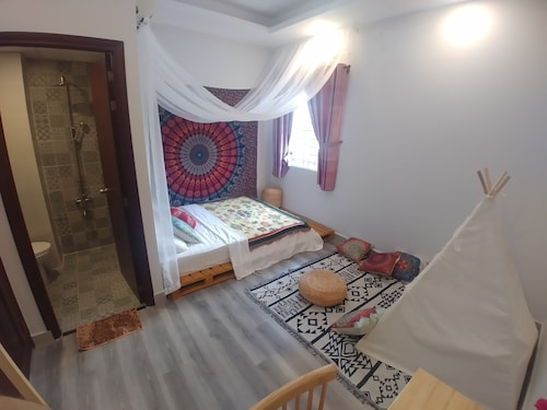 Four Of A Kind Hostel, Quận 1