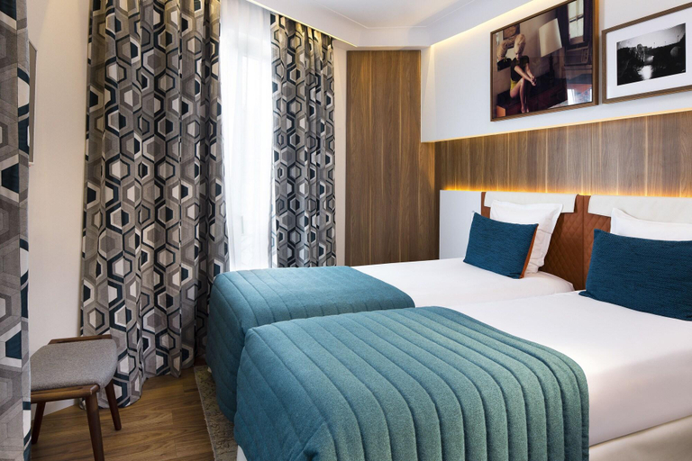 Public Area 3, Hotel Eiffel Turenne, Paris