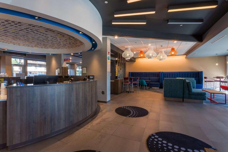 Public Area 3, Tru by Hilton Ocean City Bayside, Worcester