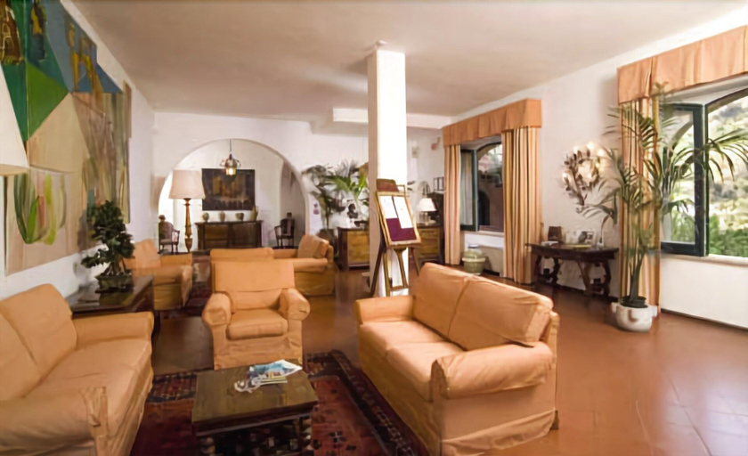 Public Area 2, Villa Sirina, Messina