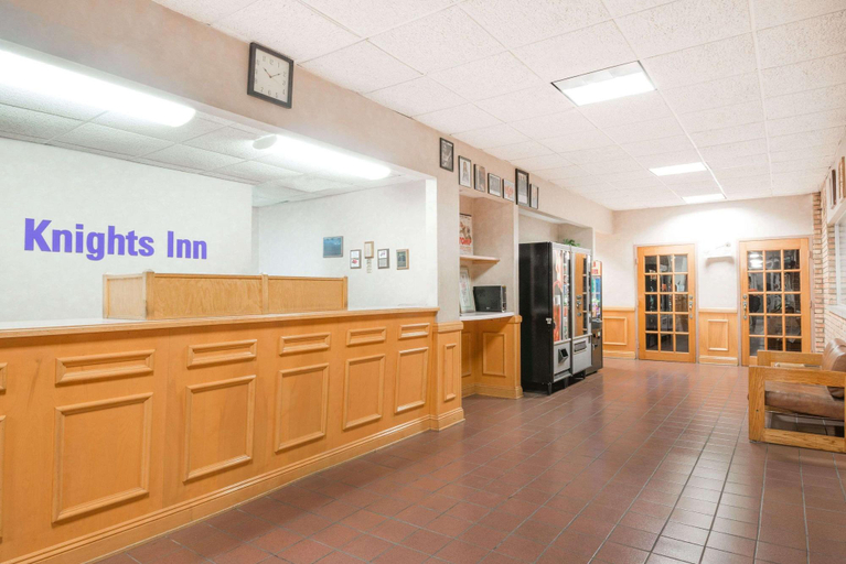 Public Area 2, Knights Inn - Wabash, Wabash