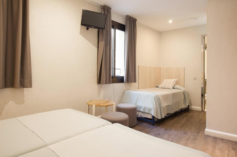 Bedroom 3, Hostal Fernando, Barcelona