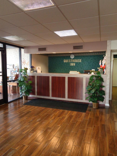 Public Area 2, GuestHouse Clarksville, Montgomery