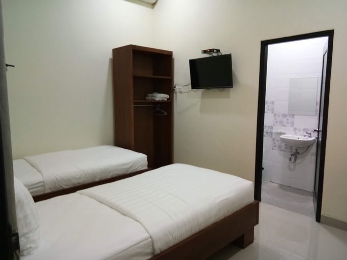 Clean & Comfort, Ambon