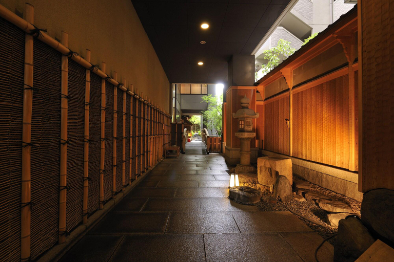 Public Area 3, Ryoan Kazuki, Kyoto