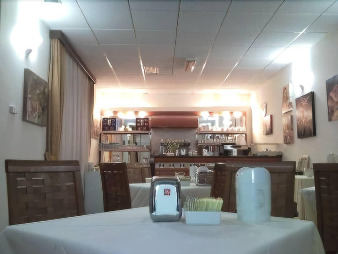 Public Area 2, Albergo al Viale, Trieste