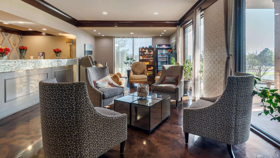 Public Area 2, Magnuson Grand Hotel and Conference Center Tyler, Smith