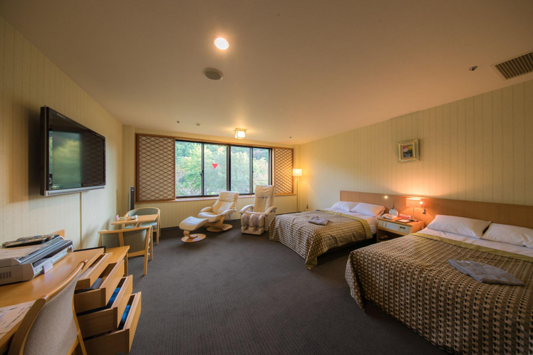 Bedroom 3, Yuga Onsen Hotel Santoka, Kurashiki