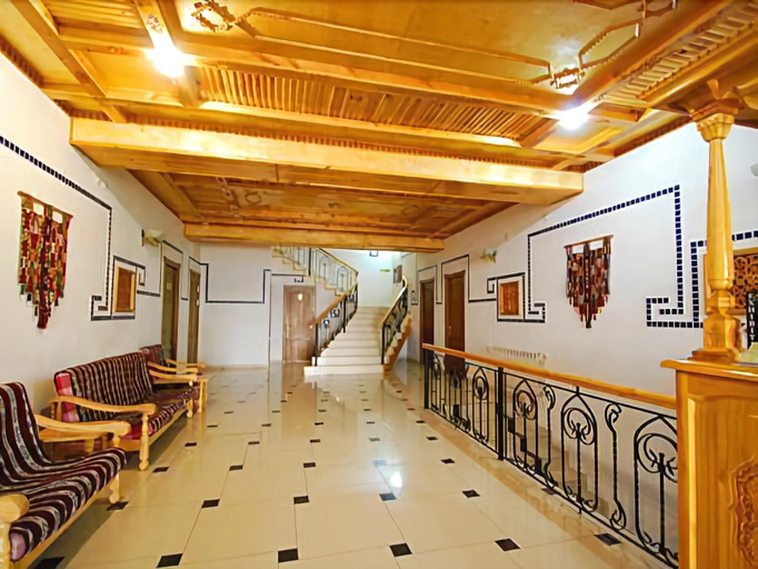 Public Area 3, Malika Prime E, Samarkand