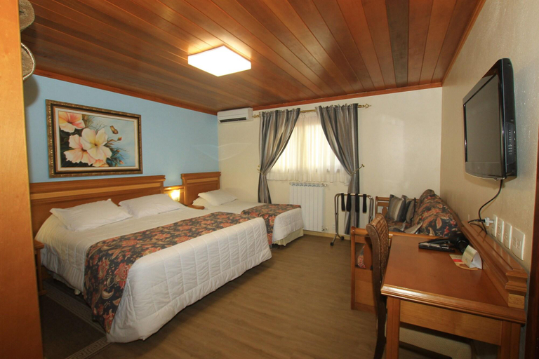 Bedroom 4, Aguia Branca Pousada, Gramado