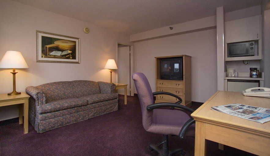 Bedroom 5, Ramada By Wyndham Nashville/Music Valley, Davidson