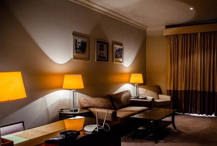 Bedroom 4, Royal Garden Hotel, Baku