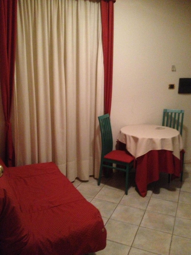 Bedroom 3, Alessi, Brescia