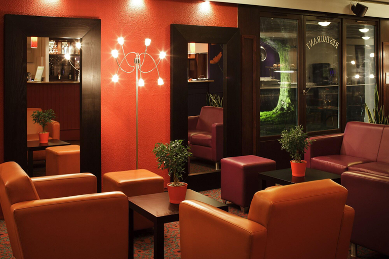 Public Area 2, ibis Coventry South, Coventry