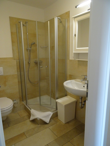Bathroom 4, Airport Park Hotel MUC, Freising