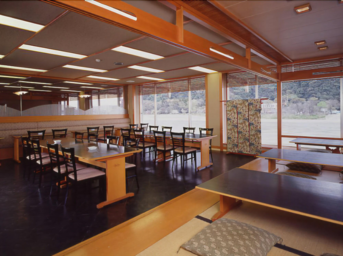 Public Area, Ushonoie Sugiyama, Gifu
