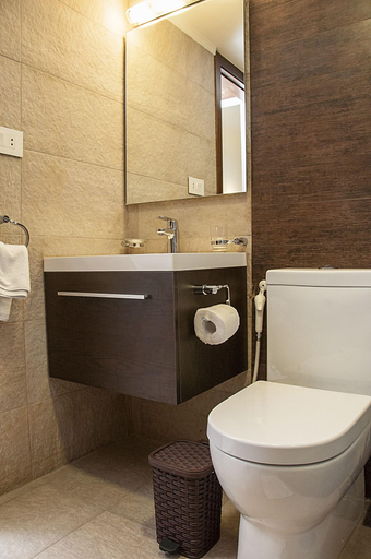 Bathroom 3, Marble Tower, Beirut