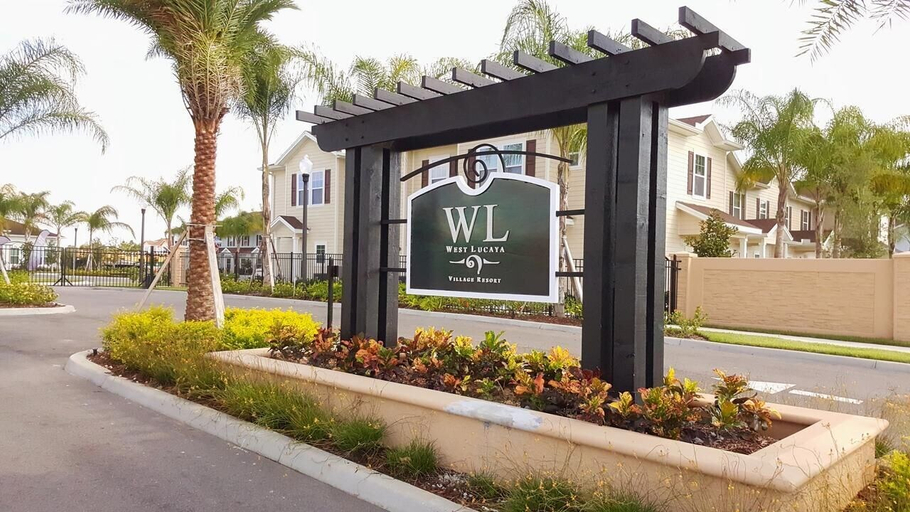 Exterior & Views 2, West Lucaya Resort, Osceola