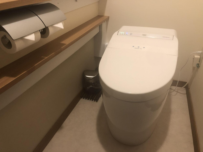 Bathroom, Iwaso, Hatsukaichi