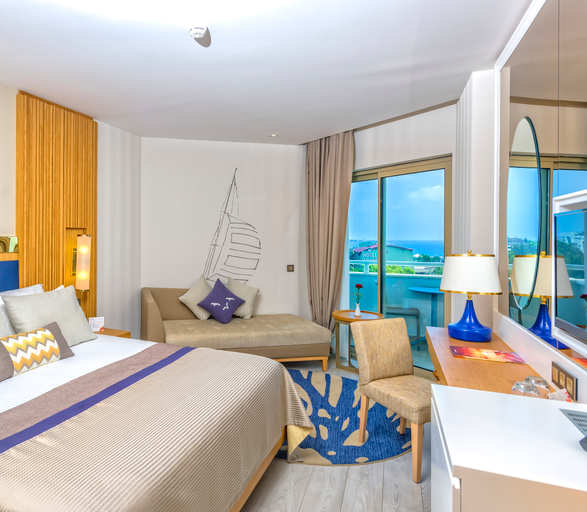 Bedroom 3, Kirman Sidemarin Beach & Spa, Manavgat