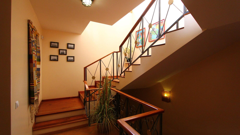 Public Area 2, Kira's Boutique Hotel