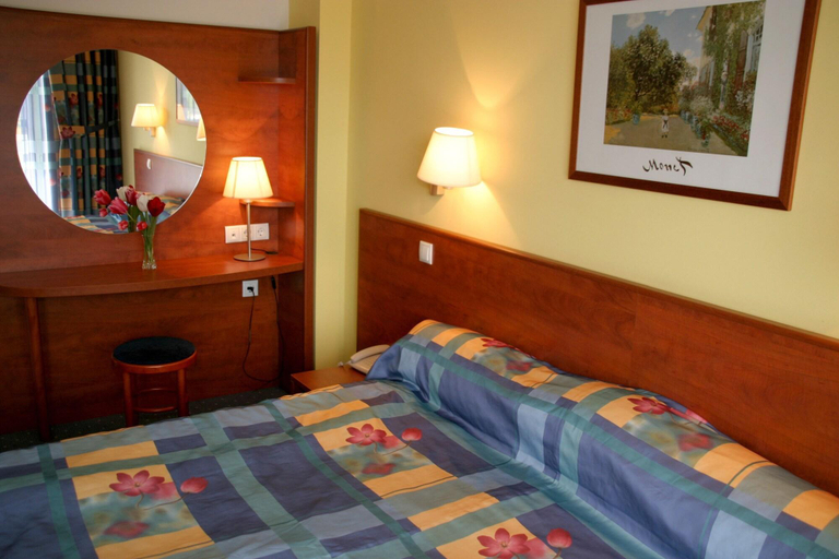 Bedroom 3, Hotel Repce Gold, Csepreg