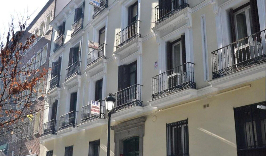 Exterior & Views, Hostal Armesto, Madrid