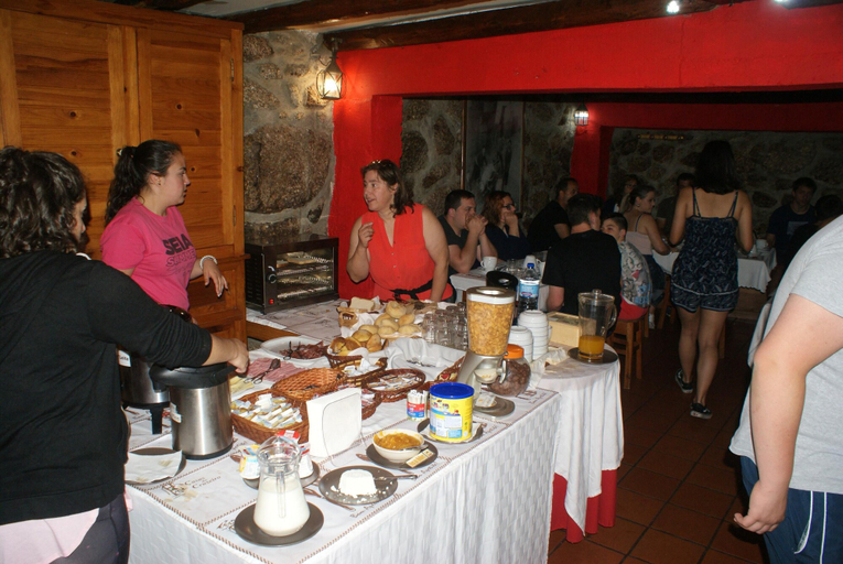 Food & Drinks 5, Cosy Apartment Seia 25 m² Fireplace, Seia