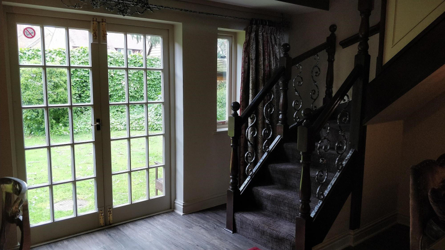 Public Area 2, The Spread Eagle Hotel, Oxfordshire