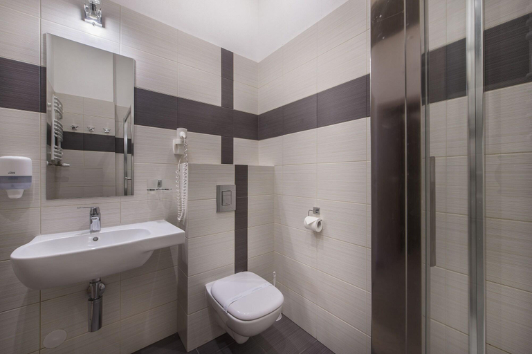 Bathroom 4, Cesarskie Ogrody / Kaisergarten, Świnoujście