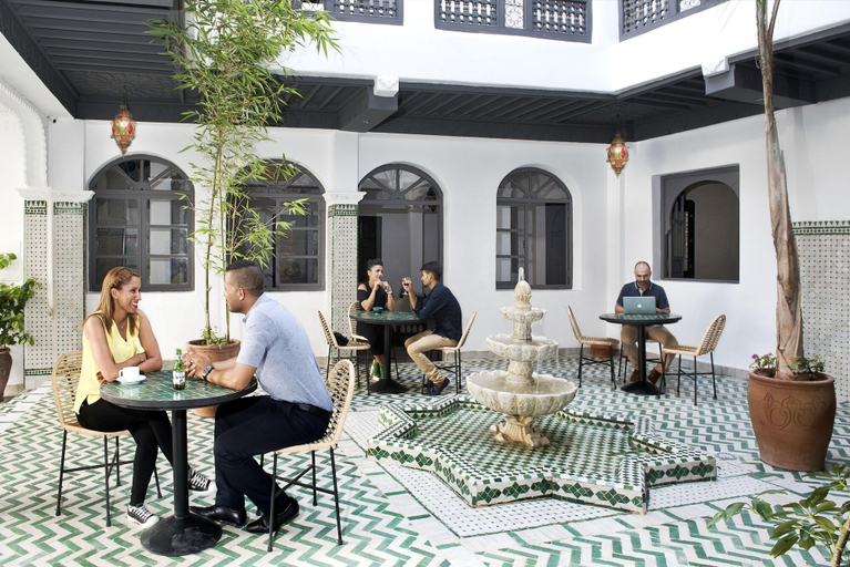 Public Area 3, The Central House Marrakech Medina - Hostel, Marrakech