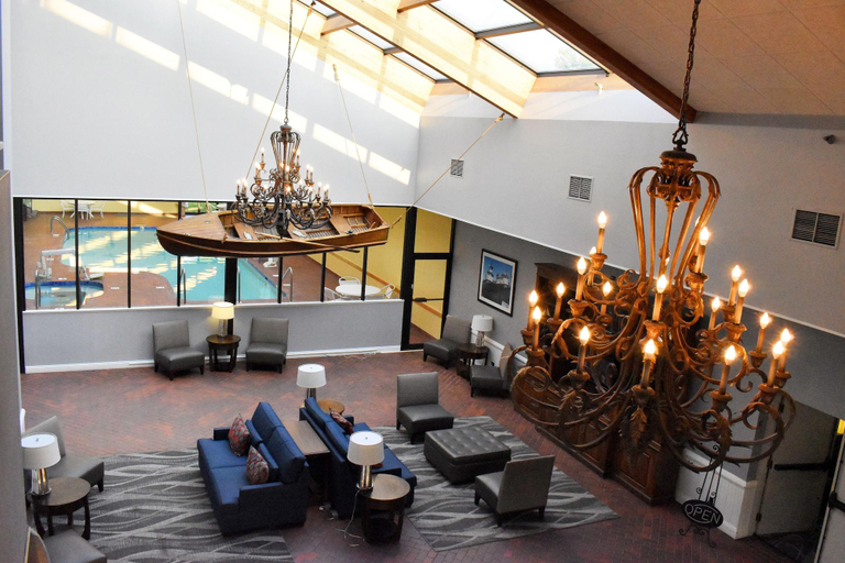 Public Area 2, The Inn on Maritime Bay, an Ascend Collection Hotel, Lake Michigan