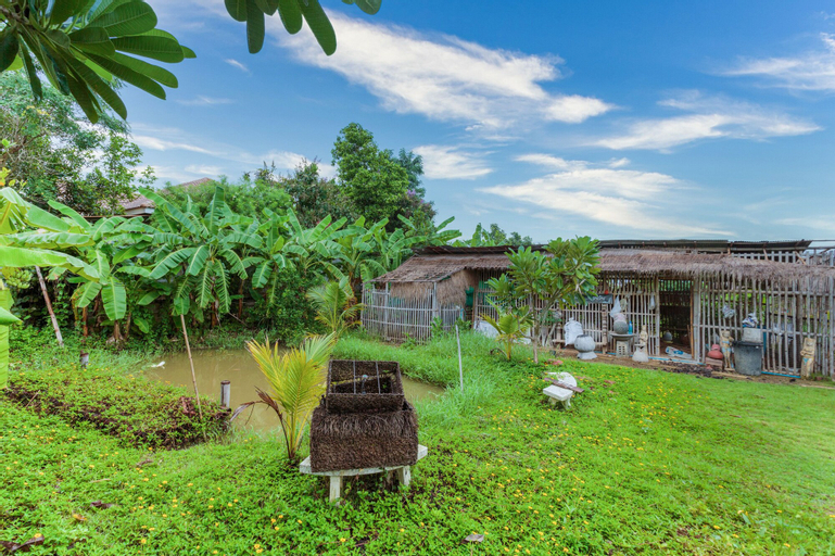 OYO 749 Baan Suan Resort, San Kamphaeng